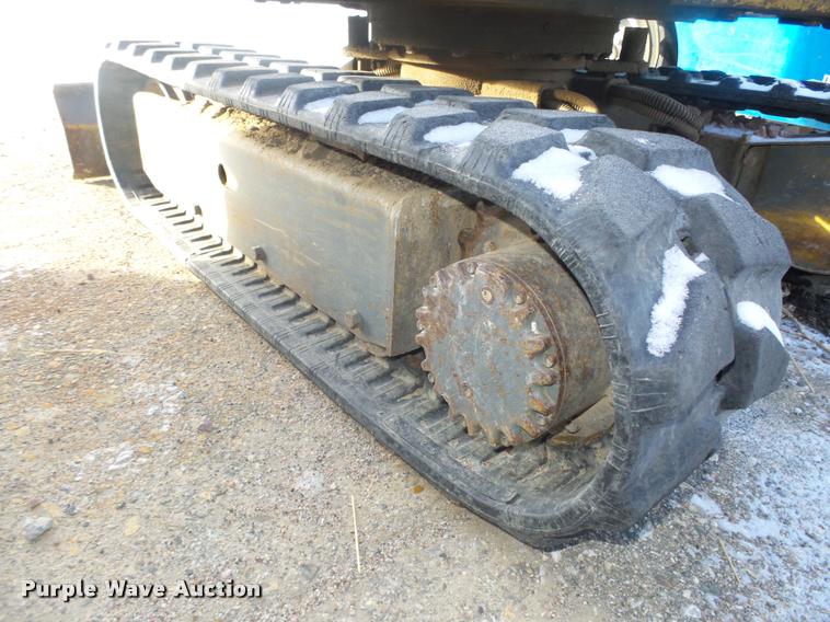 image for item L4248 1999 Takeuchi TB015 compact excavator