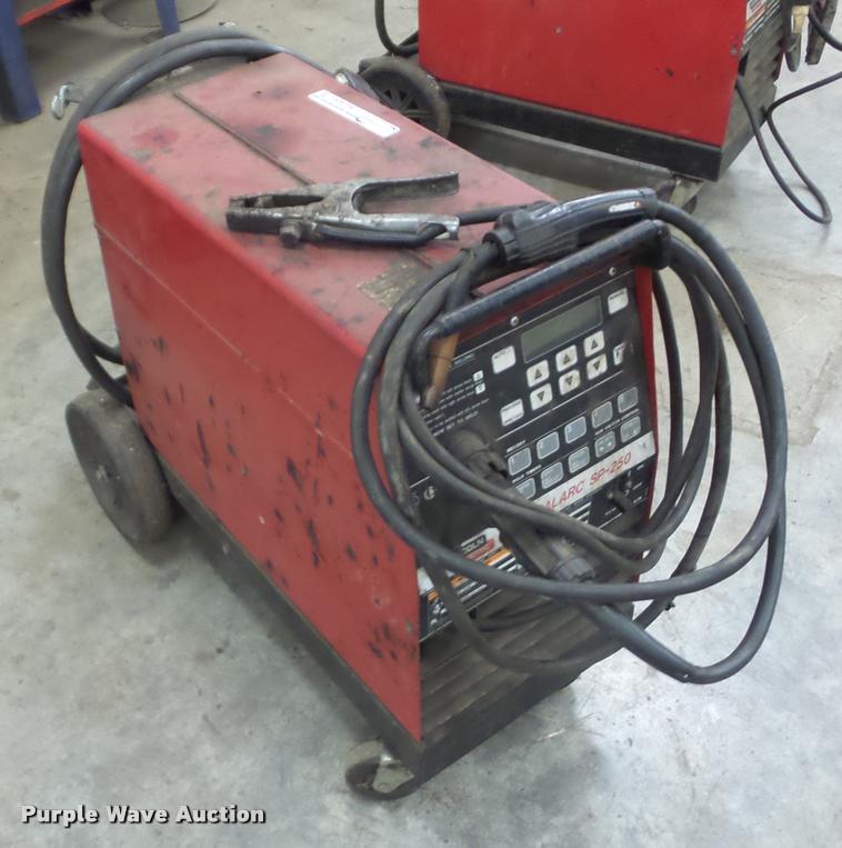 image for item AG9093 Lincoln Idealarc SP250 mig welder