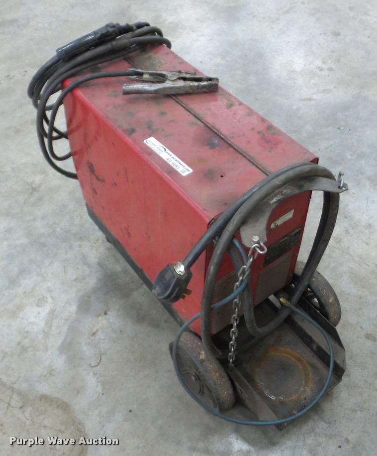 image for item AG9093 Lincoln Idealarc SP250 mig welder