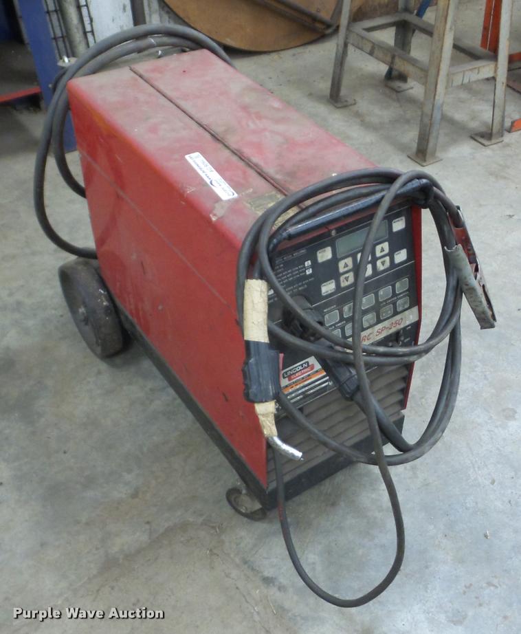 image for item AG9094 Lincoln Idealarc SP250 mig welder