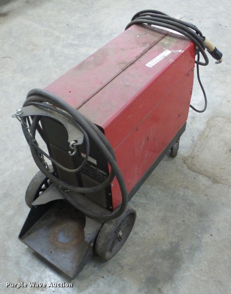 image for item AG9094 Lincoln Idealarc SP250 mig welder