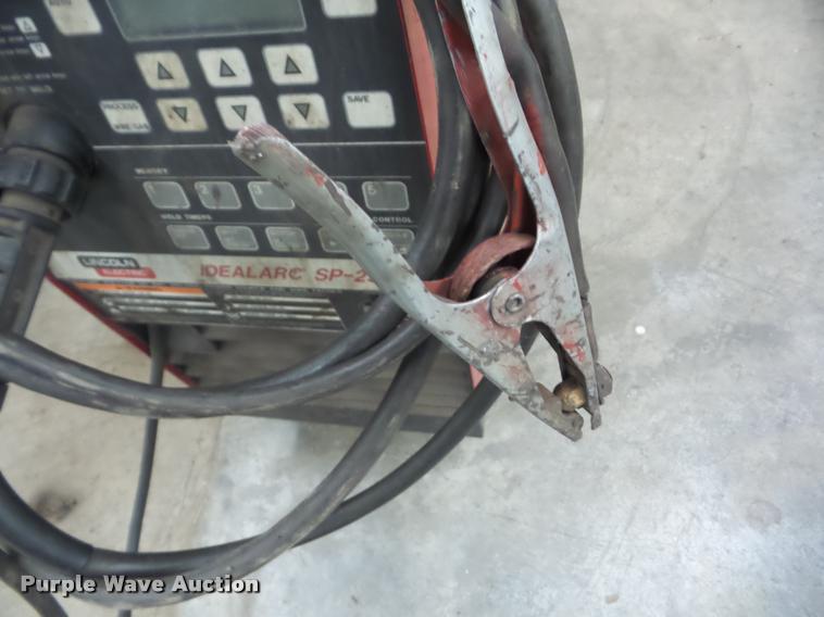 image for item AG9094 Lincoln Idealarc SP250 mig welder