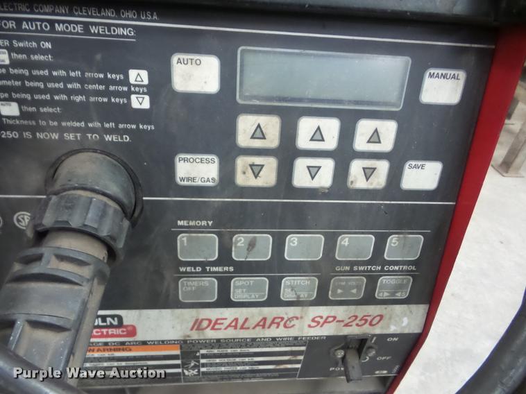 image for item AG9094 Lincoln Idealarc SP250 mig welder