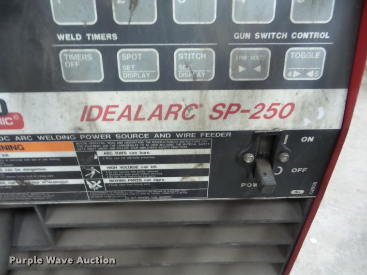 image for item AG9094 Lincoln Idealarc SP250 mig welder