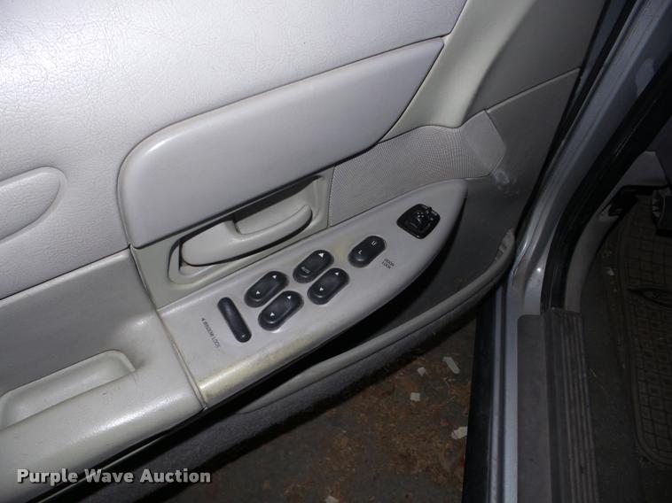 image for item AG9098 2000 Ford Crown Victoria Police Interceptor