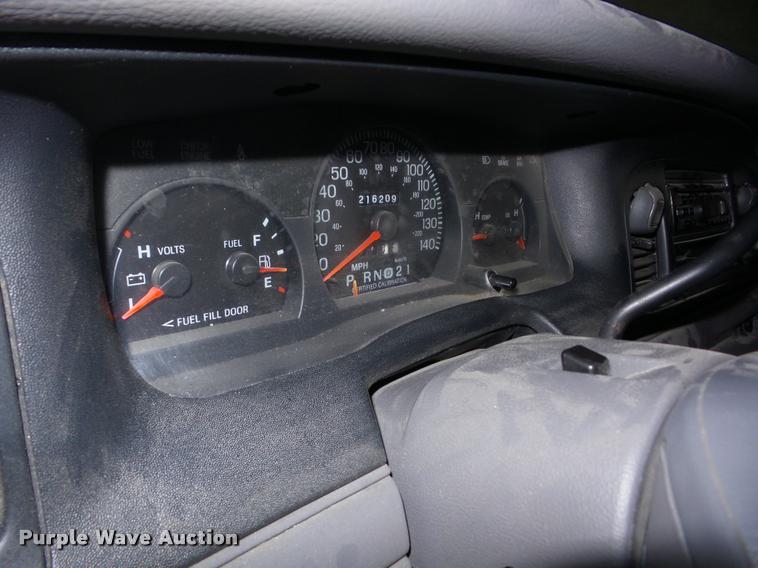 image for item AG9098 2000 Ford Crown Victoria Police Interceptor