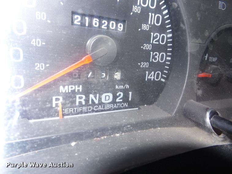 image for item AG9098 2000 Ford Crown Victoria Police Interceptor