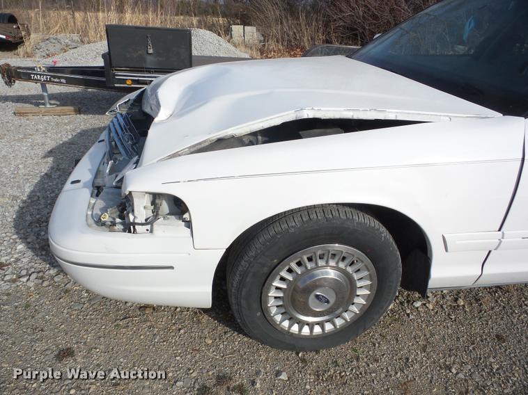 image for item AG9271 2000 Ford Crown Victoria Police Interceptor