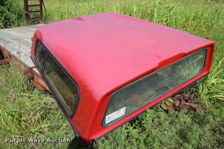 image for item B7067 Truck topper