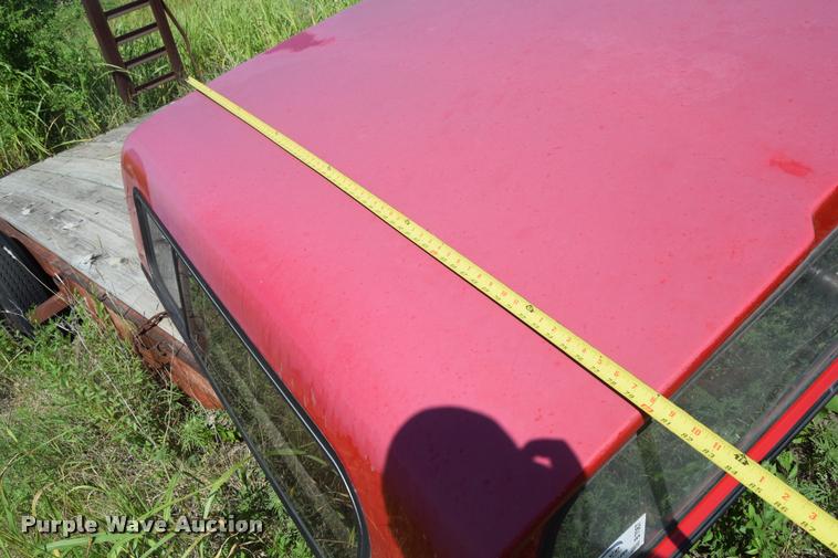 image for item B7067 Truck topper