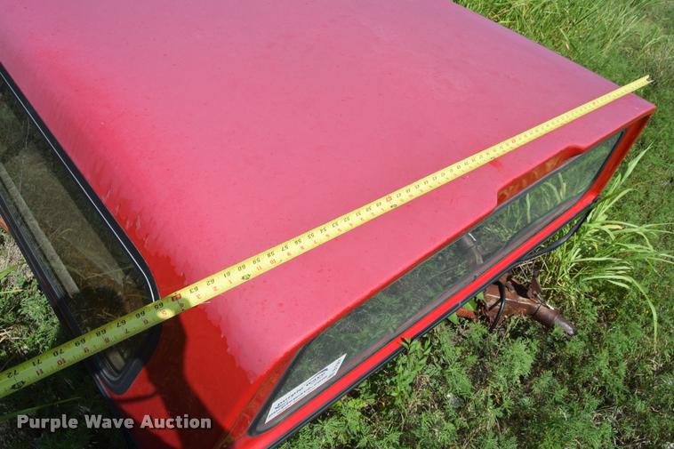 image for item B7067 Truck topper