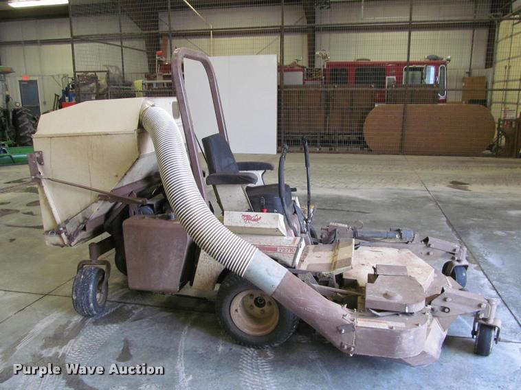 image for item BT9139 Grasshopper 727K2 ZTR lawn mower