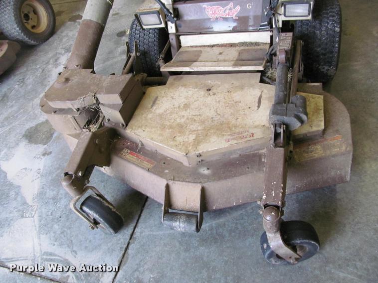 image for item BT9139 Grasshopper 727K2 ZTR lawn mower