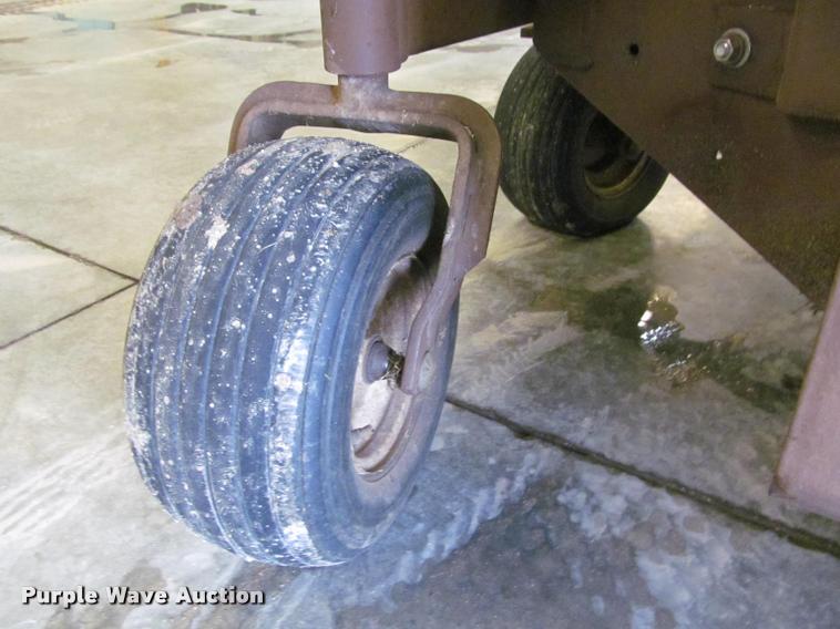 image for item BT9139 Grasshopper 727K2 ZTR lawn mower