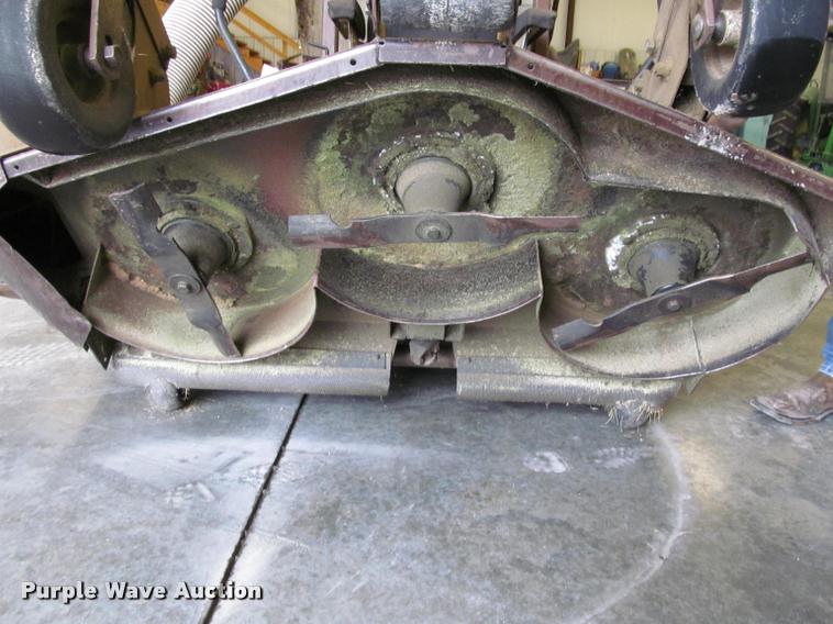 image for item BT9139 Grasshopper 727K2 ZTR lawn mower