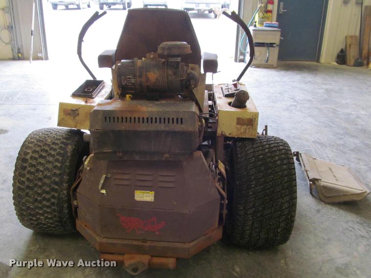 image for item BT9140 Grasshopper 225 ZTR lawn mower