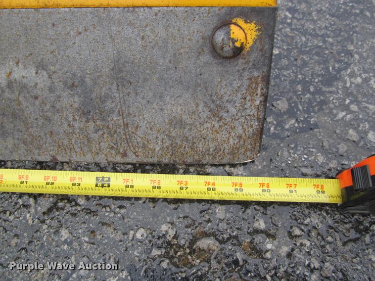 image for item BT9142 Snow blade