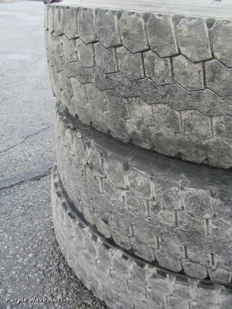image for item BT9143 (3) Hankook 11R22.5 tires