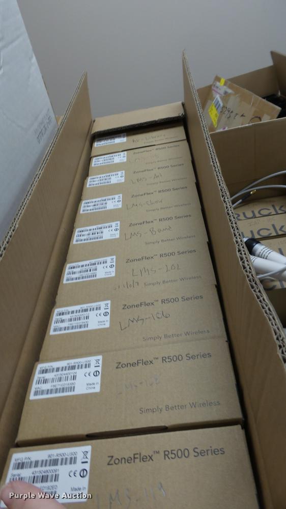 image for item BU9187 Approximately 100 Aruba IAP wireless access points