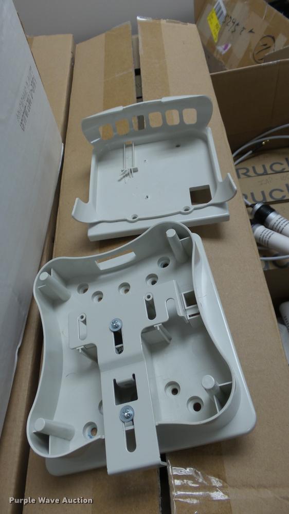 image for item BU9187 Approximately 100 Aruba IAP wireless access points