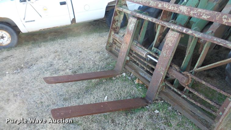 image for item BU9303 1981 Pettibone MC6000-RTL forklift