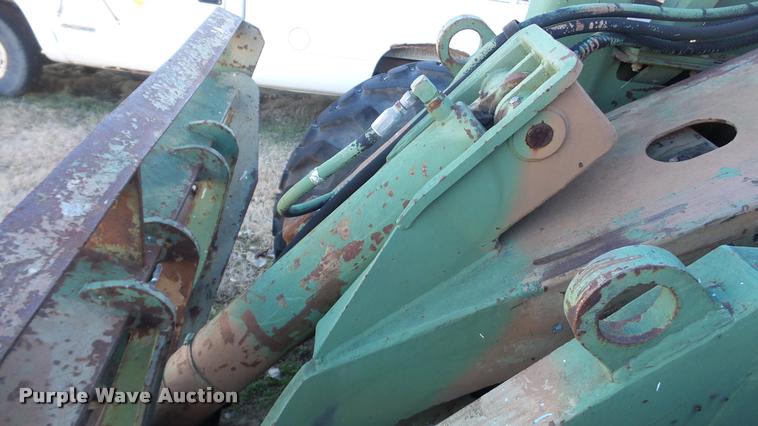 image for item BU9303 1981 Pettibone MC6000-RTL forklift