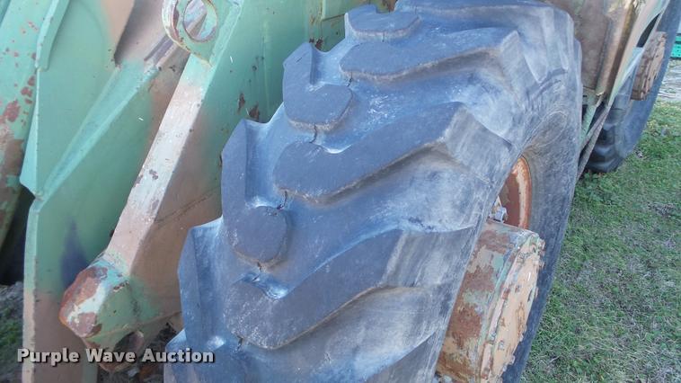 image for item BU9303 1981 Pettibone MC6000-RTL forklift