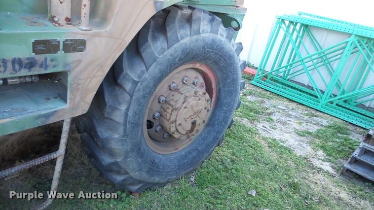 image for item BU9303 1981 Pettibone MC6000-RTL forklift