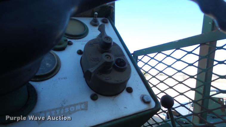 image for item BU9303 1981 Pettibone MC6000-RTL forklift