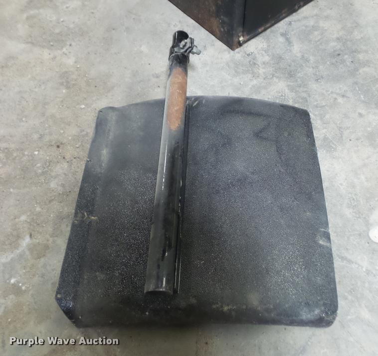 image for item BW9690 Truck parts and attachments