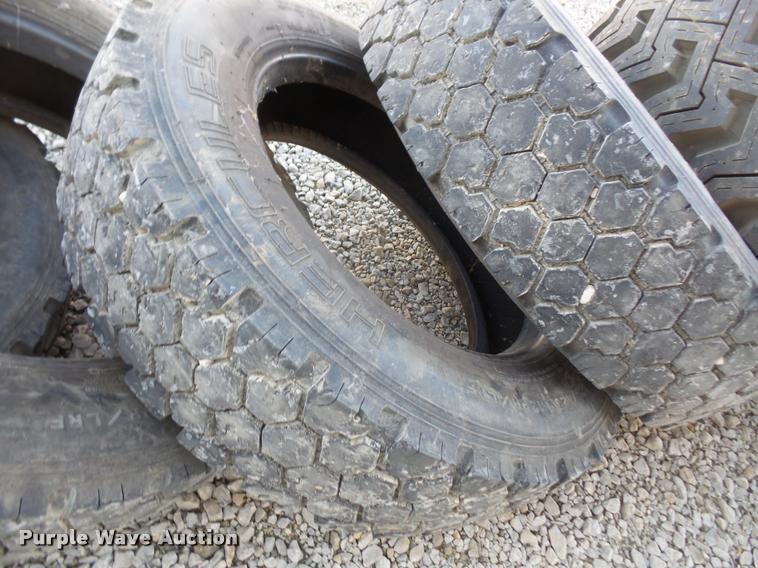 image for item BW9693 (6) tires