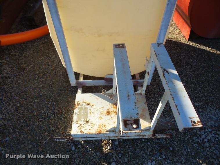 image for item BW9695 Poly spray tank