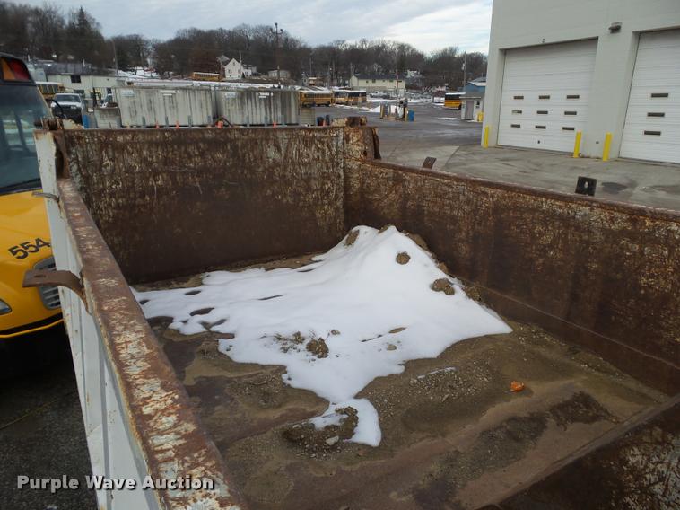 image for item BZ9978 1995 GMC TopKick dump truck