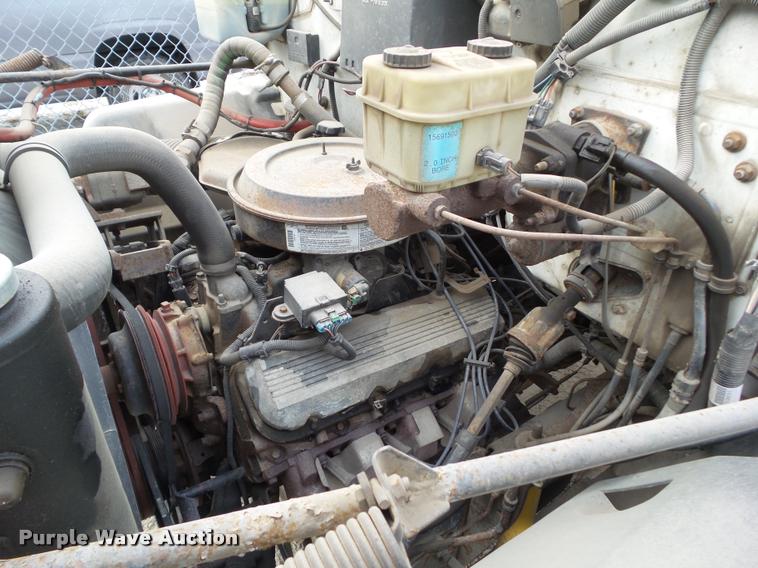 image for item BZ9978 1995 GMC TopKick dump truck