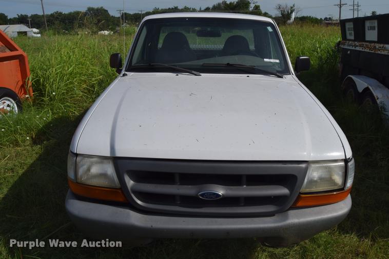 image for item CB9067 1999 Ford Ranger pickup truck