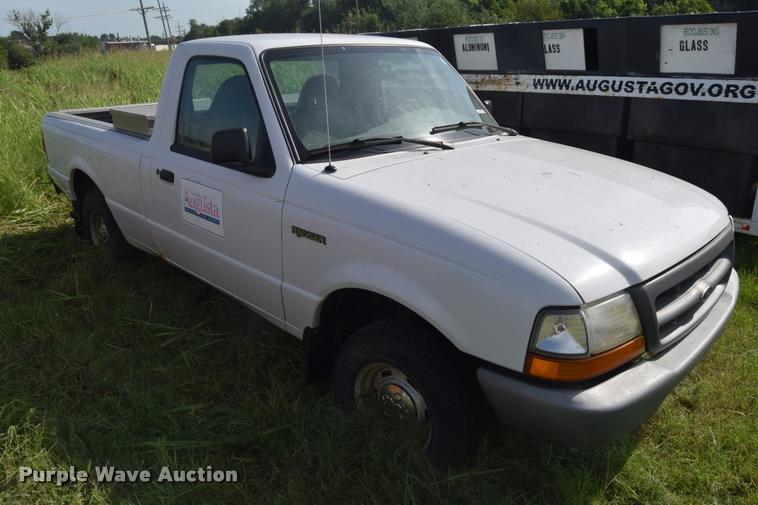 image for item CB9067 1999 Ford Ranger pickup truck