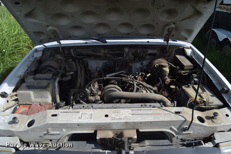 image for item CB9067 1999 Ford Ranger pickup truck