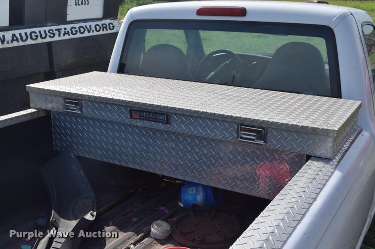 image for item CB9067 1999 Ford Ranger pickup truck