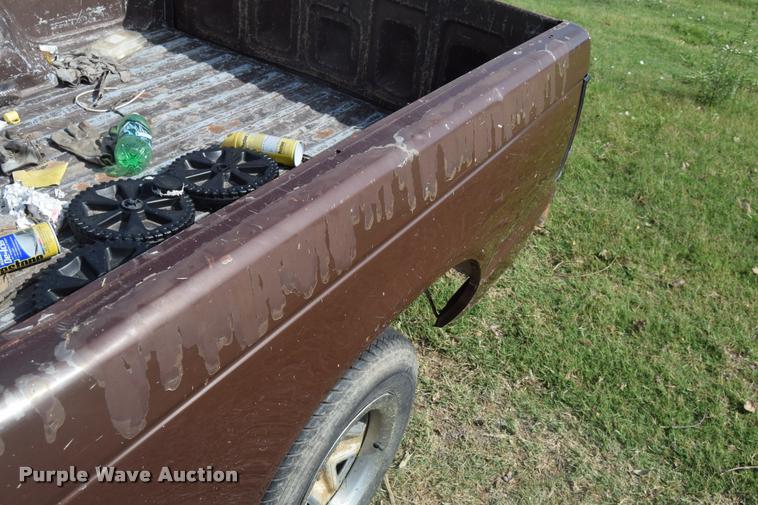 image for item CB9070 1988 Chevrolet S10 pickup truck