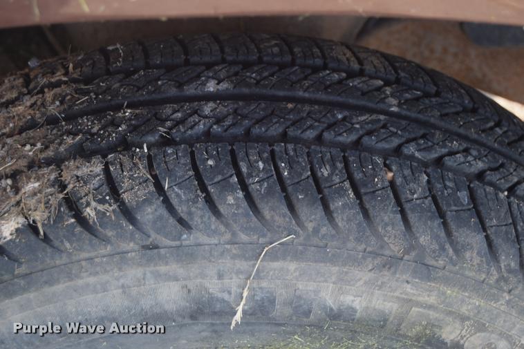 image for item CB9070 1988 Chevrolet S10 pickup truck