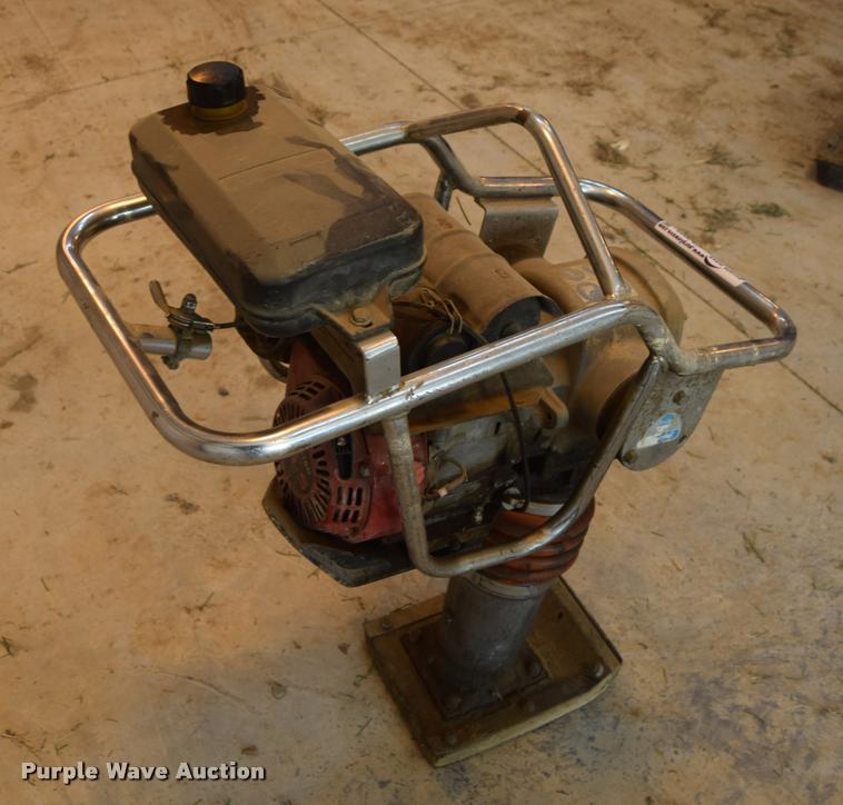 image for item CB9073 Belle plate compactor