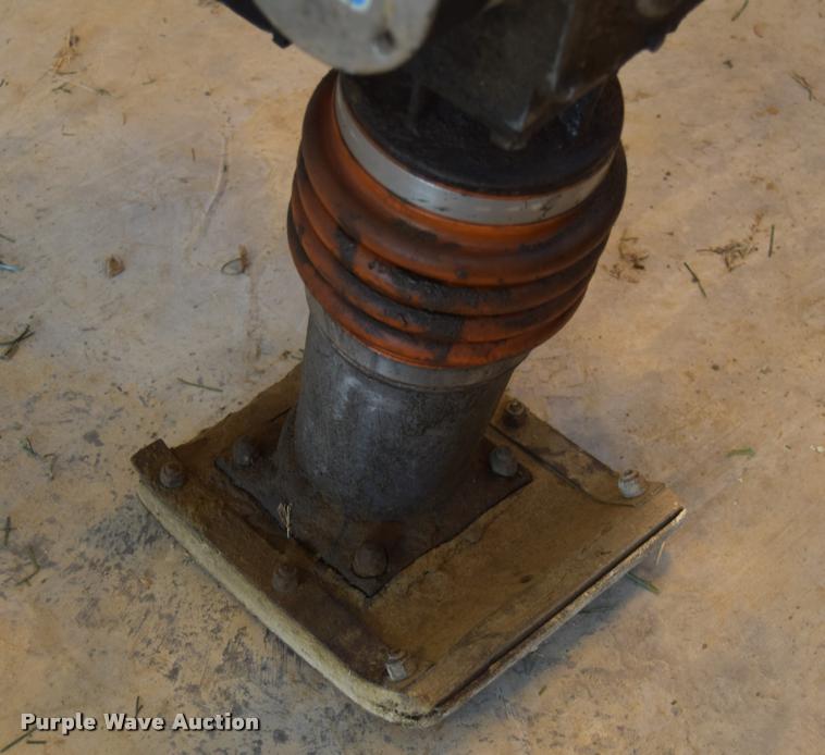 image for item CB9073 Belle plate compactor