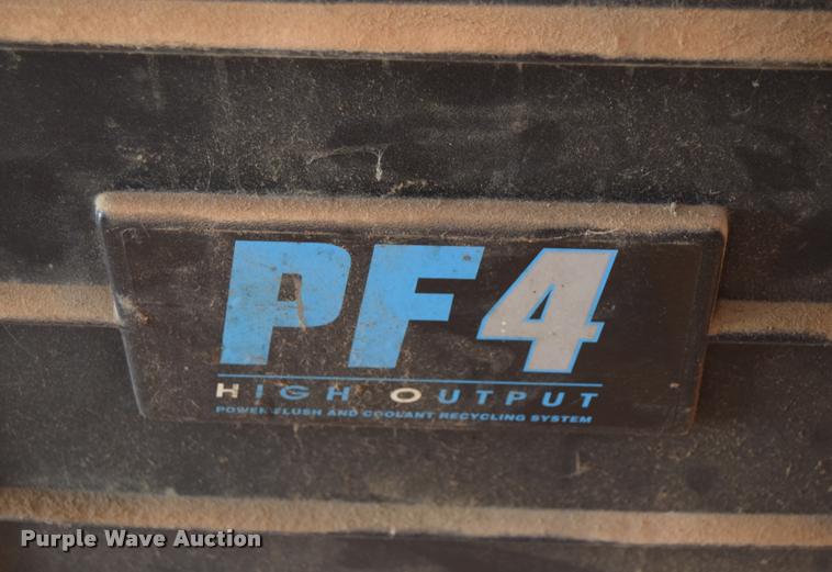 image for item CB9075 BG PF4H0 coolant flush machine