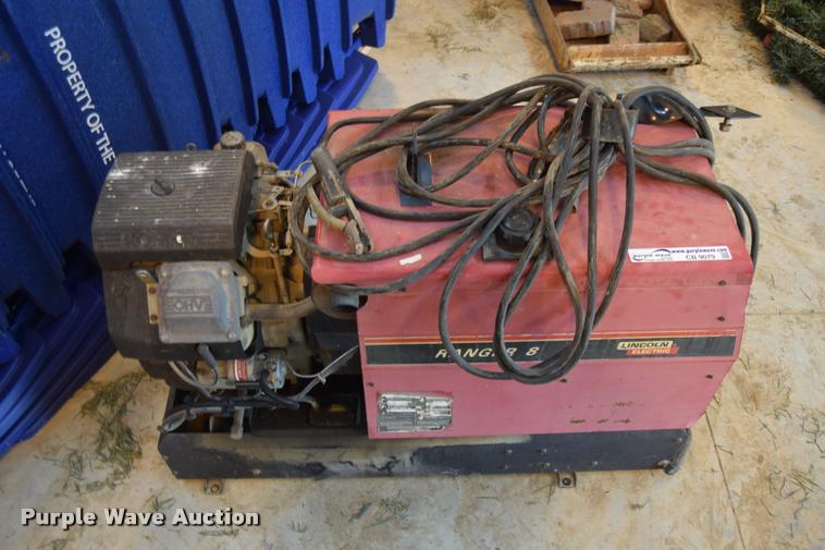 image for item CB9079 Lincoln Ranger 8 welder