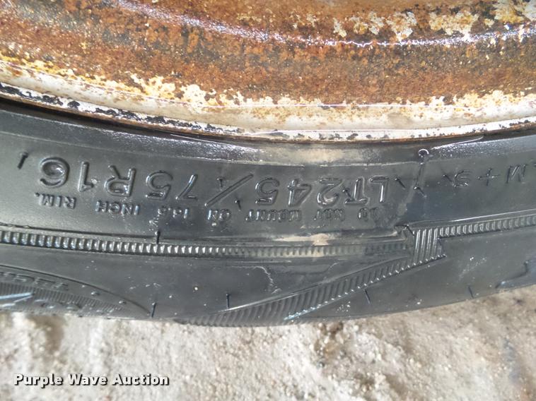 image for item CB9755 1995 Chevrolet 2500 pickup truck