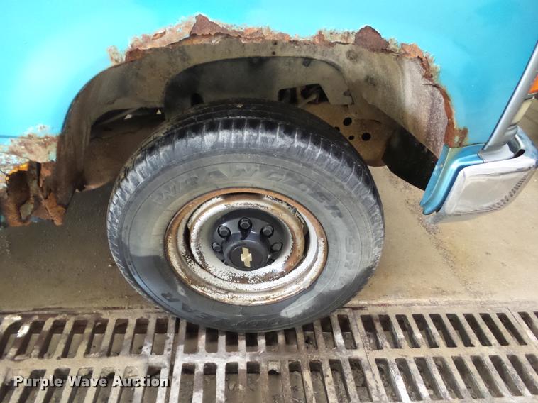 image for item CB9755 1995 Chevrolet 2500 pickup truck