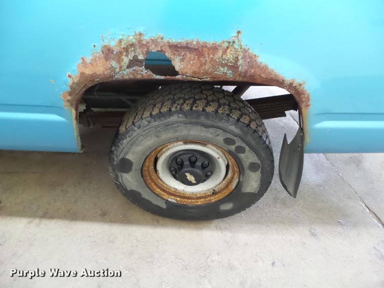 image for item CB9755 1995 Chevrolet 2500 pickup truck