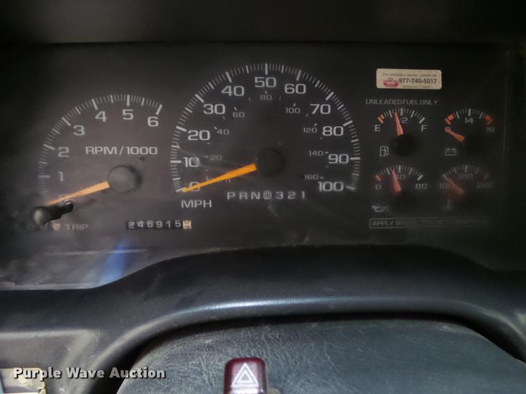 image for item CB9756 1998 Chevrolet 2500 pickup truck