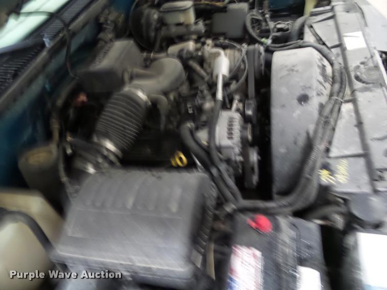 image for item CB9756 1998 Chevrolet 2500 pickup truck