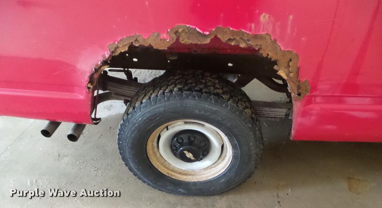 image for item CB9757 1994 Chevrolet 2500 pickup truck